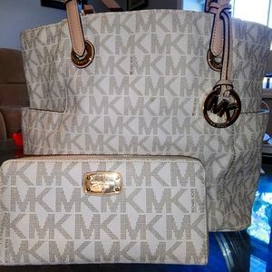 Michael Kors purse and wallet